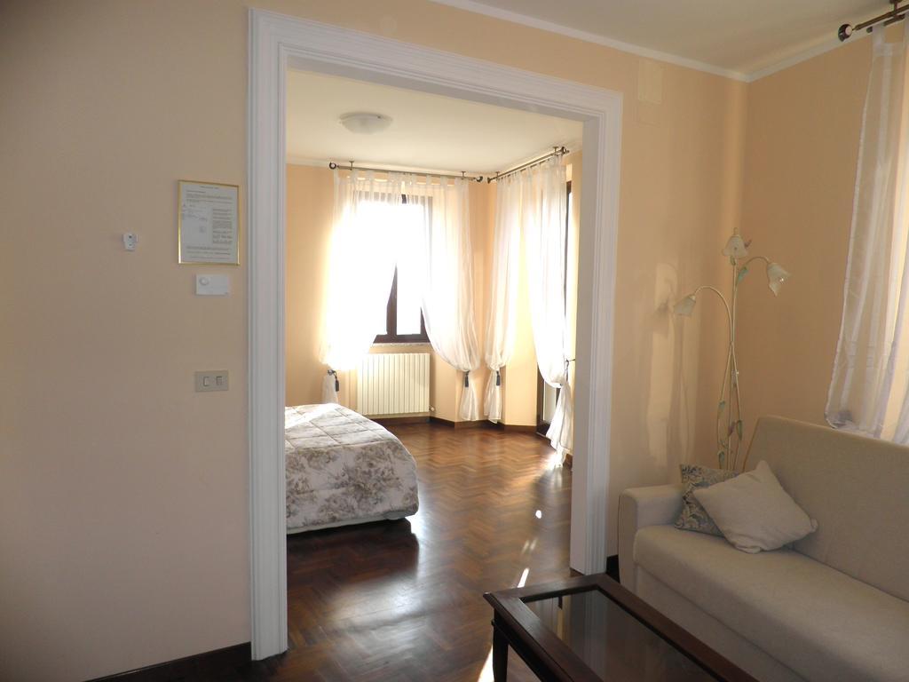 Piazza Degli Angeli Otel Assisi Oda fotoğraf
