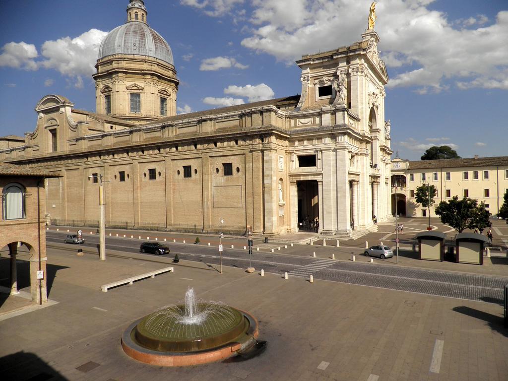 Piazza Degli Angeli Otel Assisi Dış mekan fotoğraf